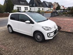 Weiß Gebraucht 2013 VW up! high up! Kleinwagen | 8.500 € (Fairer Preis)