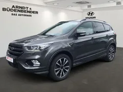 Grau Gebraucht 2019 Ford Kuga ST-Line SUV | 15.490 € (Fairer Preis)
