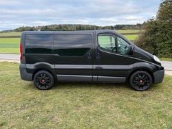 Schwarz Gebraucht 2009 Renault Trafic Van | 7.000 €