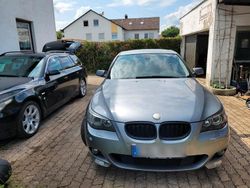 Grau Gebraucht 2005 BMW 523 M Sport Limousine | 2.500 €