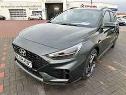 Grün Neu 2024 Hyundai i30 N Line Limousine | 26.990 € (Etwas zu teuer)