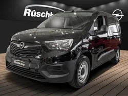 Diamant schwarz/karbon schwarz (metallic) Gebraucht 2023 Opel Combo-e Life Edition Van | 29.880 € (Teuer)