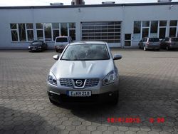 Grau Gebraucht 2009 Nissan Qashqai Acenta SUV | 12.900 €