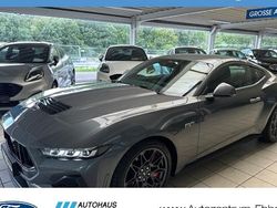 Grau Gebraucht 2024 Ford Mustang GT Fastback Coupé | 52.781 € (Guter Preis)