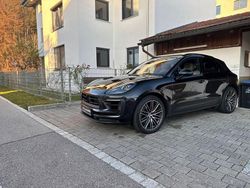 Schwarz Gebraucht 2022 Porsche Macan S Chrono SUV | 73.199 € (Teuer)