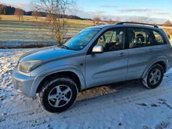 Silber Gebraucht 2003 Toyota RAV4 SUV | 3.900 € (Fairer Preis)