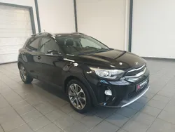 Schwarz Gebraucht 2021 Kia Stonic Vision SUV | 13.890 € (Fairer Preis)
