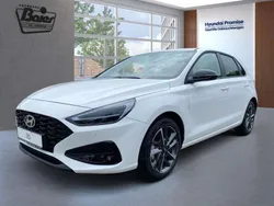 Weiß (atlas white / sol) Neu 2024 Hyundai i30 Advantage Limousine | 21.900 € (Fairer Preis)