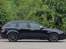 Schwarz Gebraucht 2010 Alfa Romeo 159 Ti Kombi | 12.800 €