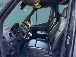 Grau Gebraucht 2022 Mercedes Sprinter Van | 36.399 € (Fairer Preis)