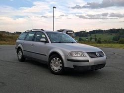Silber Gebraucht 2001 VW Passat Kombi | 1.559 € (Fairer Preis)