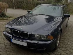 Blau Gebraucht 2000 BMW 520 Kombi | 7.200 €