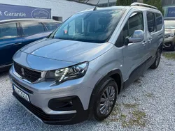 Grau Gebraucht 2020 Peugeot Rifter Van / Kleinbus | 16.499 € (Fairer Preis)