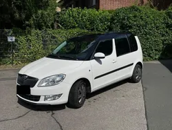 Weiß Gebraucht 2012 Skoda Roomster Ambition Kombi | 4.290 € (Fairer Preis)
