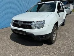 Weiß Gebraucht 2010 Dacia Duster Lauréate SUV | 5.500 € (Fairer Preis)