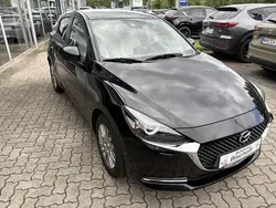 Jet black metallic Gebraucht 2020 Mazda 2 Edition Kleinwagen | 11.980 € (Guter Preis)