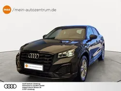 Manhattangrau metallic Neu 2025 Audi Q2 Advanced Plus SUV | 43.965 € (Teuer)