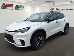 202) (weiss Gebraucht 2025 Lexus LBX SUV | 34.450 € (Guter Preis)