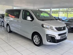 Silber Gebraucht 2018 Peugeot Traveller Van / Kleinbus | 25.990 € (Teuer)