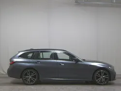 Grau Gebraucht 2021 BMW 320 M Sport Kombi | 21.490 € (Guter Preis)