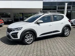 Weiß Gebraucht 2021 Dacia Sandero Comfort Kleinwagen | 14.450 € (Fairer Preis)