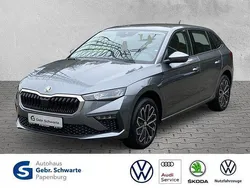 Grau Gebraucht 2025 Skoda Scala Drive Kleinwagen | 22.440 € (Fairer Preis)