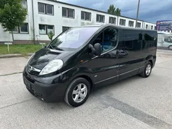 Schwarz Gebraucht 2009 Opel Vivaro Van | 12.800 €