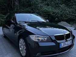 Schwarz Gebraucht 2006 BMW 320 Limousine | 3.200 € (Guter Preis)
