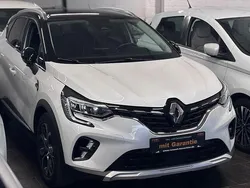 Weiss+schwarz Gebraucht 2021 Renault Captur Bose Edition SUV | 18.990 € (Fairer Preis)
