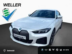 Mineralweiss (weiß) Gebraucht 2025 BMW i4 M Sport Limousine | 54.450 € (Guter Preis)