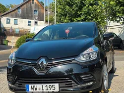 Schwarz Gebraucht 2019 Renault Clio IV LIMITED Limousine | 7.980 € (Guter Preis)