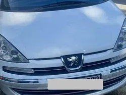 Weiß Gebraucht 2009 Peugeot 807 Van / Kleinbus | 2.950 € (Teuer)
