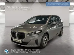 Grau Gebraucht 2024 BMW 218 Active Tourer Comfort Edition Van / Kleinbus | 31.699 € (Superpreis)