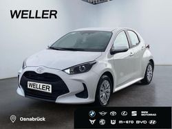 Weiss Gebraucht 2024 Toyota Yaris Hybrid Comfort Kleinwagen | 21.590 € (Guter Preis)
