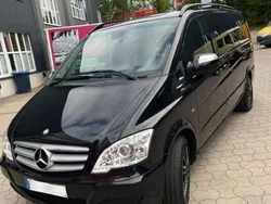 Schwarz Gebraucht 2011 Mercedes Viano Van / Kleinbus | 19.800 € (Fairer Preis)