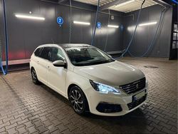 Gebraucht 2018 Peugeot 308 SW Kombi | 7.200 €