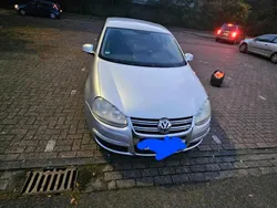 Silber Gebraucht 2006 VW Jetta Limousine | 4.000 € (Fairer Preis)