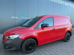 Rot Gebraucht 2022 Mercedes Citan 110 | 16.990 € (Fairer Preis)
