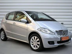 Silber Gebraucht 2007 Mercedes A200 Elegance Limousine | 10.990 €