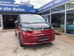 Schwarz Gebraucht 2022 VW T7 Basis Van | 52.000 €