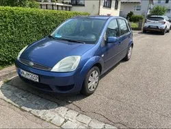Blau Gebraucht 2005 Ford Fiesta Kleinwagen | 600 € (Guter Preis)