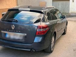 Schwarz Gebraucht 2010 Renault Laguna III Kombi | 1.900 € (Superpreis)