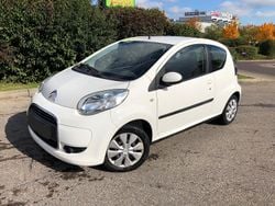Weiß Gebraucht 2011 Citroën C1 Kleinwagen | 2.400 € (Fairer Preis)