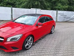 Rot Gebraucht 2016 Mercedes CLA250 Shooting Brake Kombi | 15.450 € (Fairer Preis)