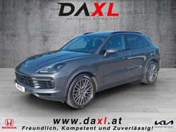 Grau Gebraucht 2020 Porsche Cayenne SUV | 56.090 € (Guter Preis)