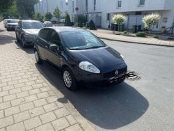 Schwarz Gebraucht 2013 Fiat Grande Punto Kleinwagen | 5.000 € (Etwas zu teuer)