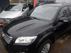 Onyxschwarz Gebraucht 2012 Toyota RAV4 Executive SUV | 12.990 €