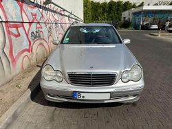 Silber Gebraucht 2001 Mercedes C180 Avantgarde Kombi | 2.850 € (Fairer Preis)