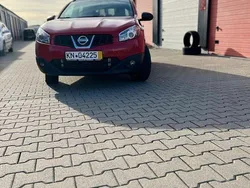 Rot Gebraucht 2011 Nissan Qashqai +2 Acenta SUV | 5.900 € (Fairer Preis)