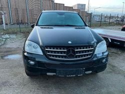 Schwarz Gebraucht 2007 Mercedes ML320 SUV | 5.900 € (Fairer Preis)